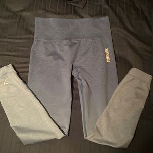 These are practically brand new, no tears or wears. Comes from non-smoking home!